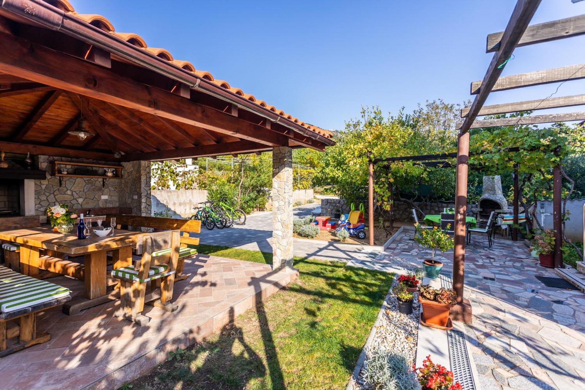 Apartmani Velnic Baška Exterior foto