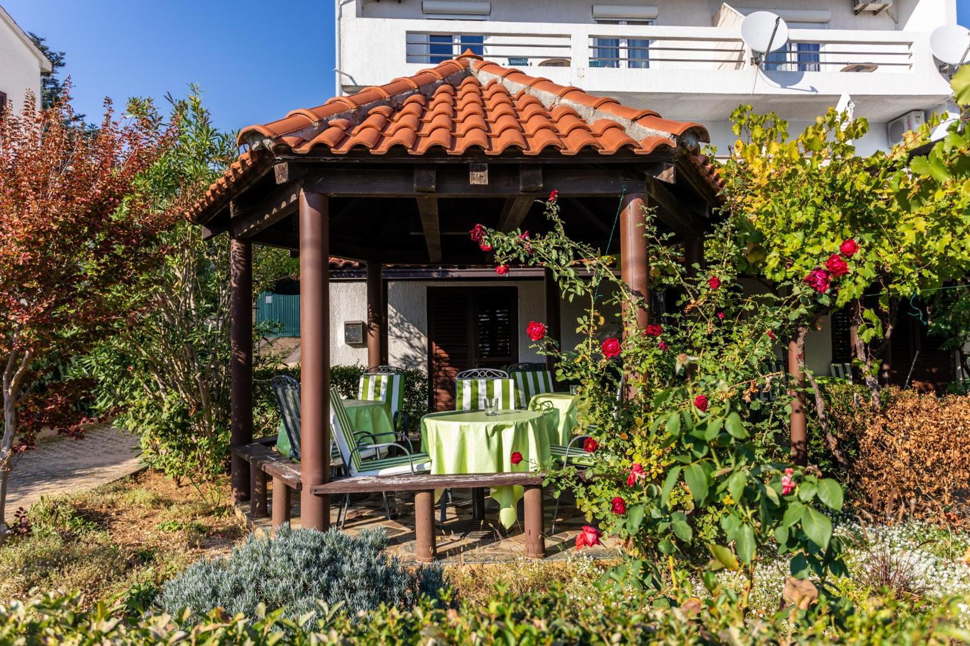 Apartmani Velnic Baška Exterior foto